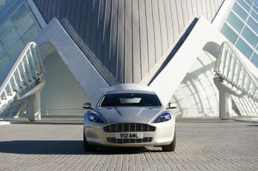  Aston Martin Rapide 2010 года  (фото 29 из 190)